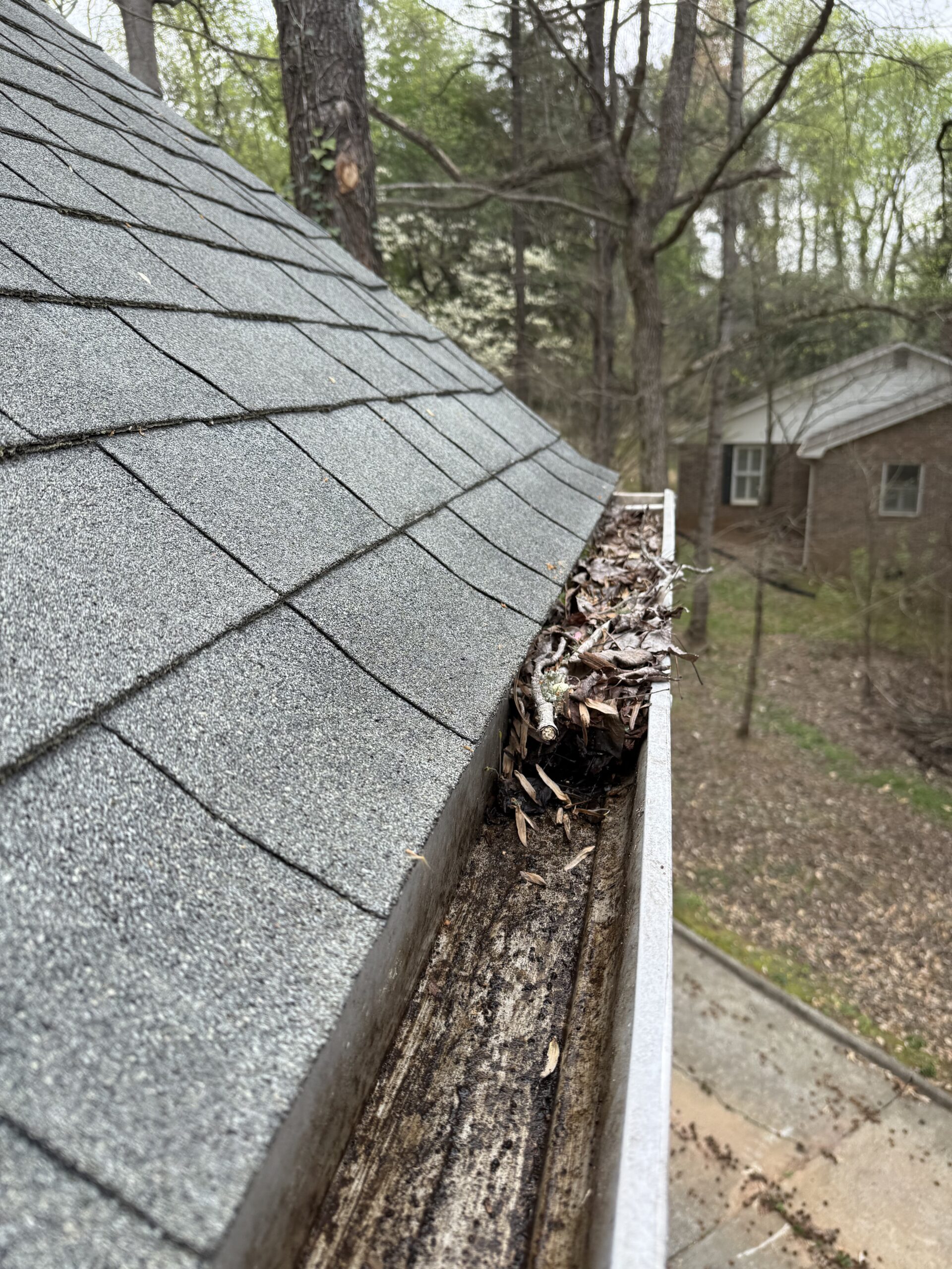 Gutter cleaning result